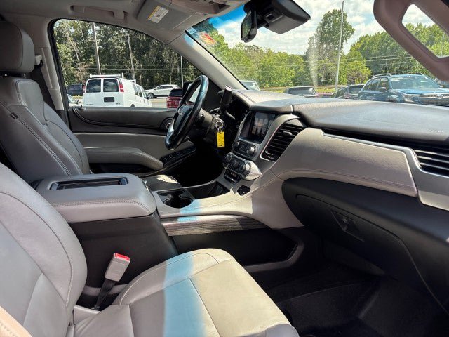 Used 2018 Chevrolet Suburban LT AWD/4WD image 50