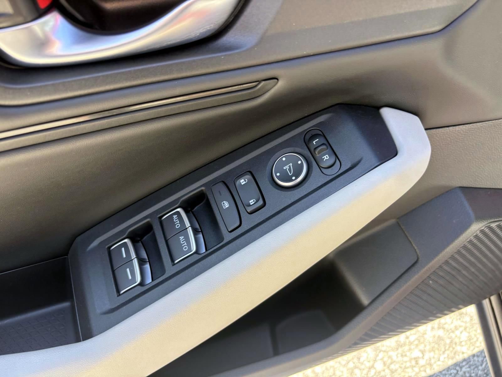 Used 2024 Honda Accord EX image 13