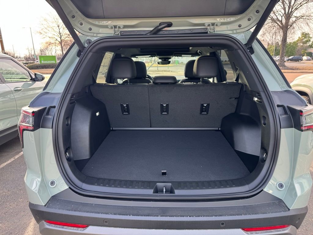 New 2026 Chevrolet Equinox LT w/ Convenience Package II image 36