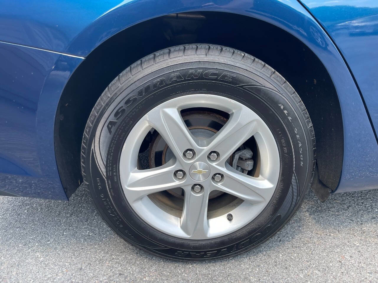 Used 2019 Chevrolet Malibu LS w/ LPO, Convenience Package 1 image 13