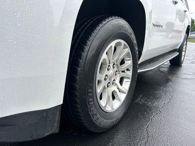 Used 2017 GMC Yukon XL SLT w/ Open Road Package AWD/4WD image 14