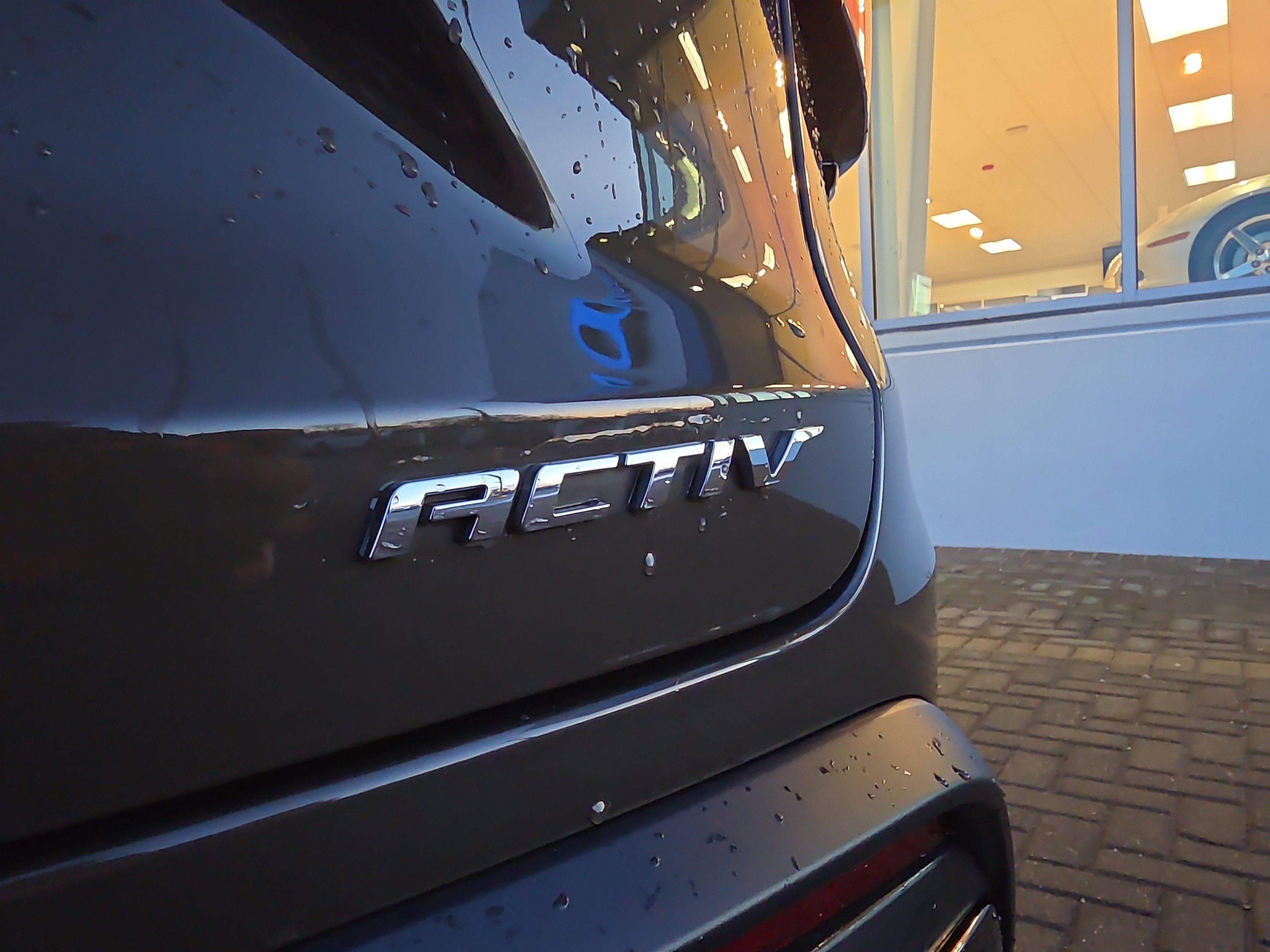 Used 2024 Chevrolet Trax ACTIV w/ Driver Confidence Package image 40