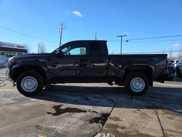 Used 2024 Toyota Tacoma SR image 4