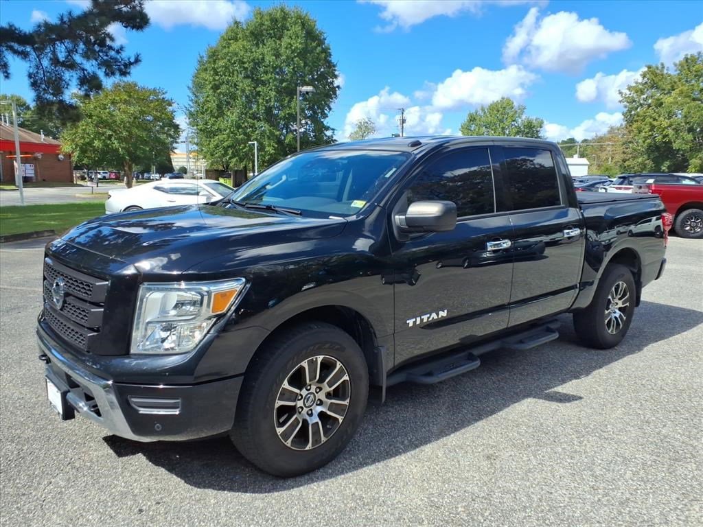 Used 2021 Nissan Titan SV w/ SV Convenience Package image 7