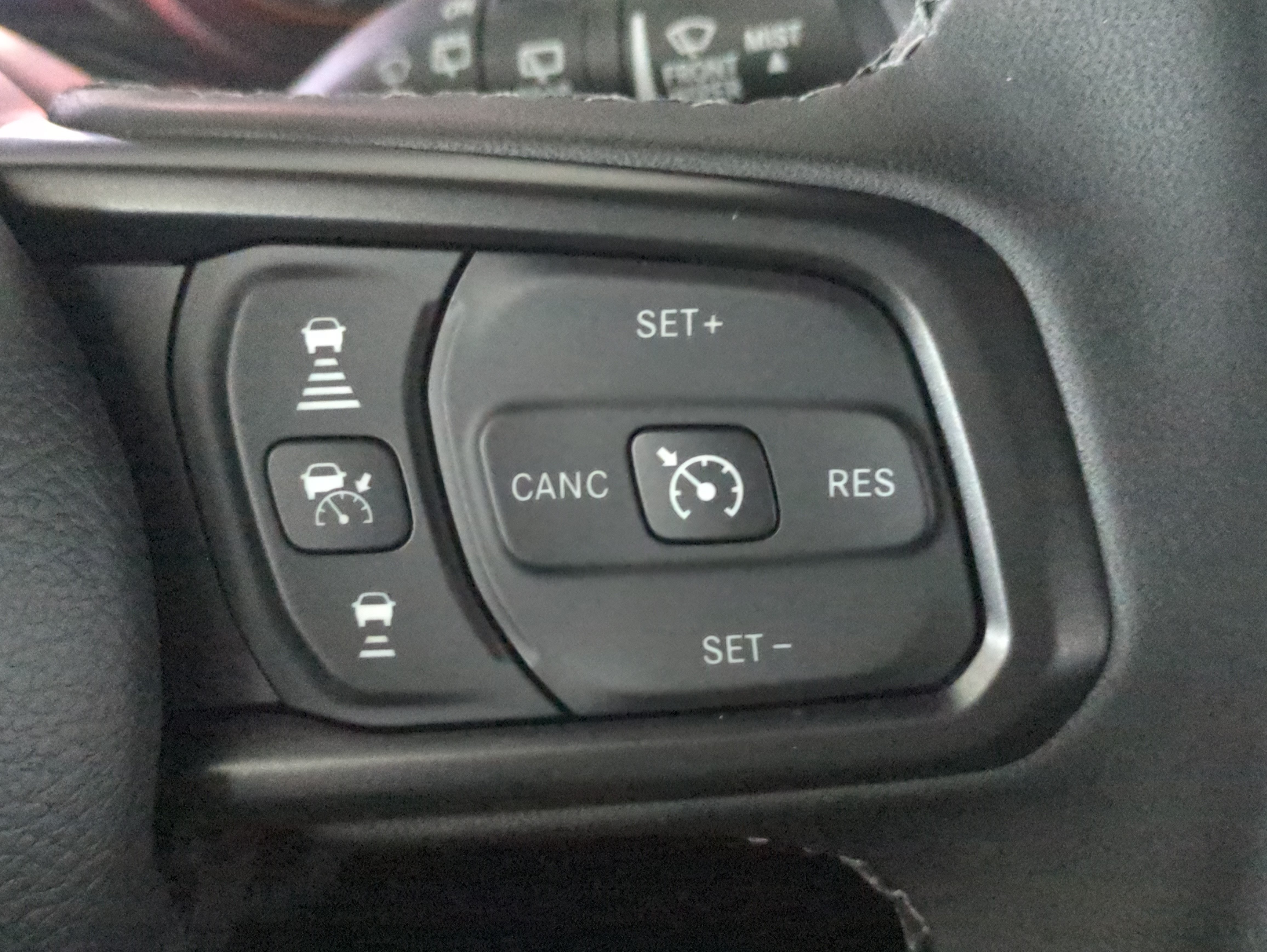 New 2025 Jeep Wrangler Unlimited Rubicon AWD/4WD image 27