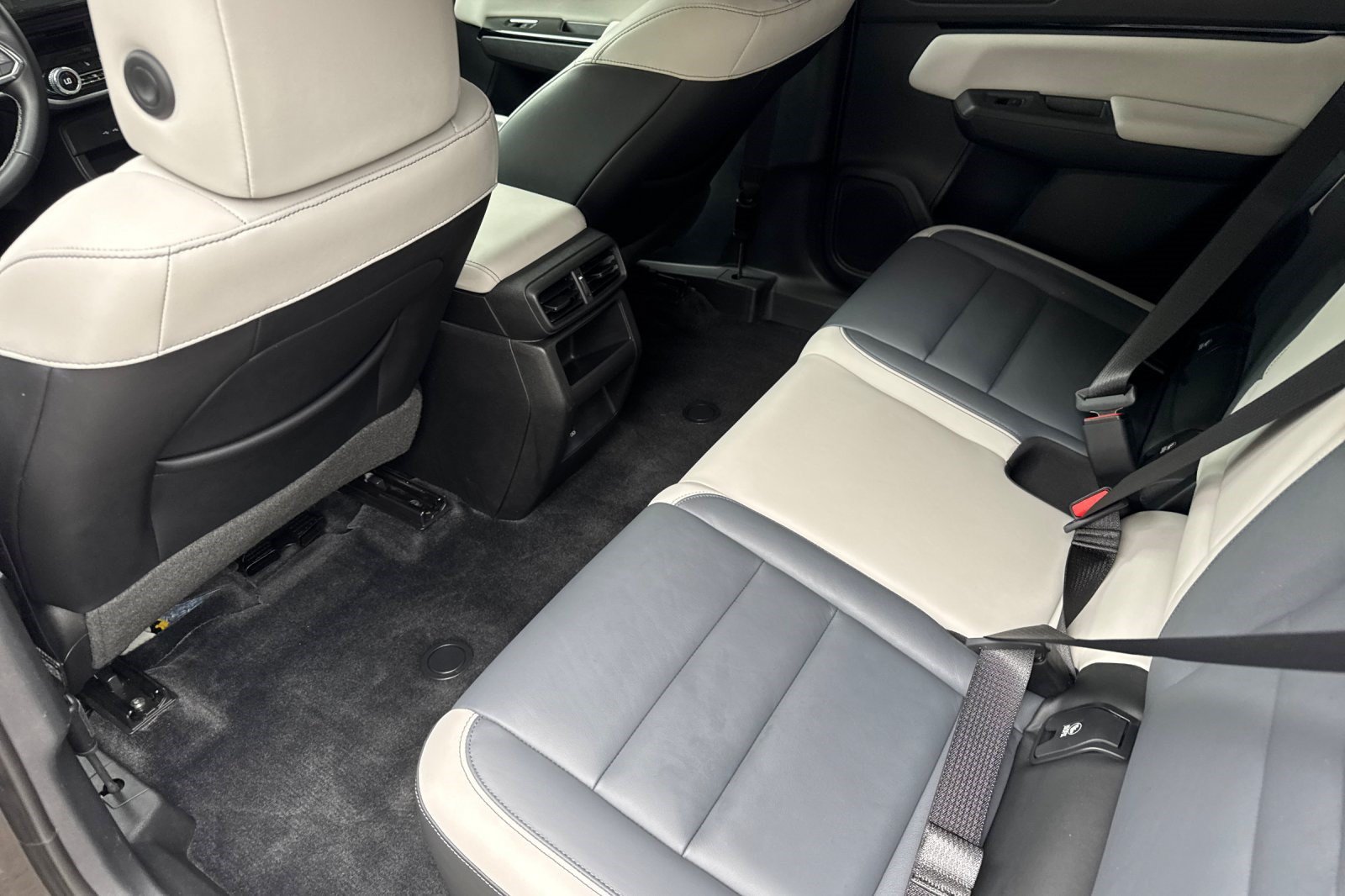 Certified 2024 Honda Prologue Touring image 27