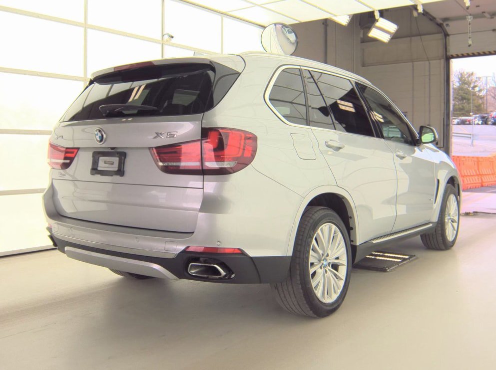 Used 2016 BMW X5 xDrive40e image 9