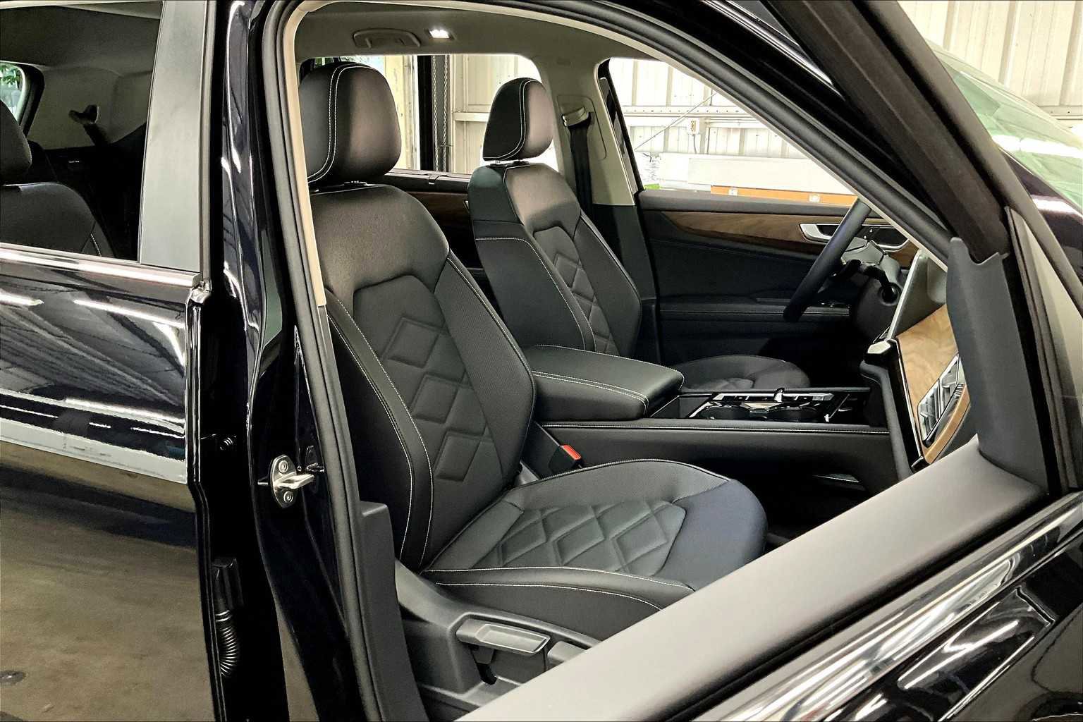 New 2026 Volkswagen Atlas SE image 31