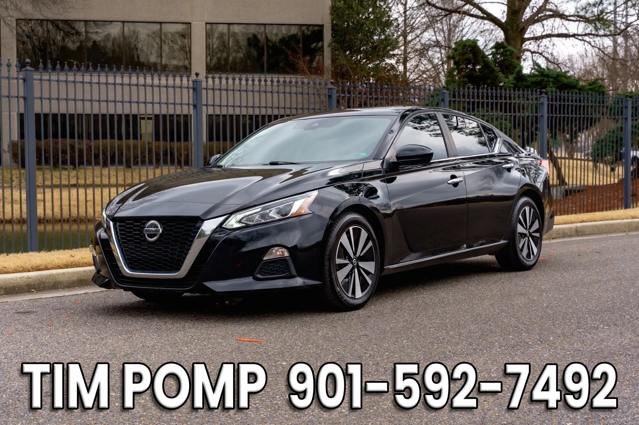 Used 2021 Nissan Altima 2.5 SV image 1