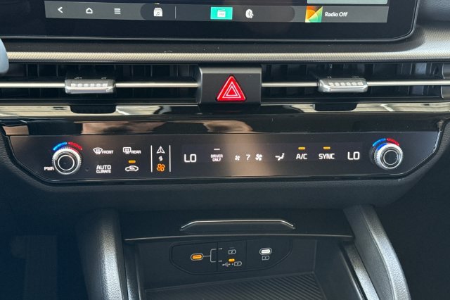 New 2027 Kia Sportage S FWD image 25