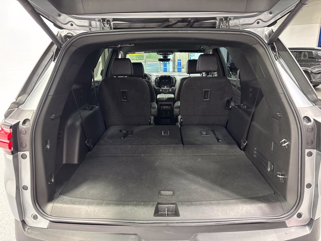 Used 2023 Chevrolet Traverse LT w/ LT Premium Package AWD/4WD image 51