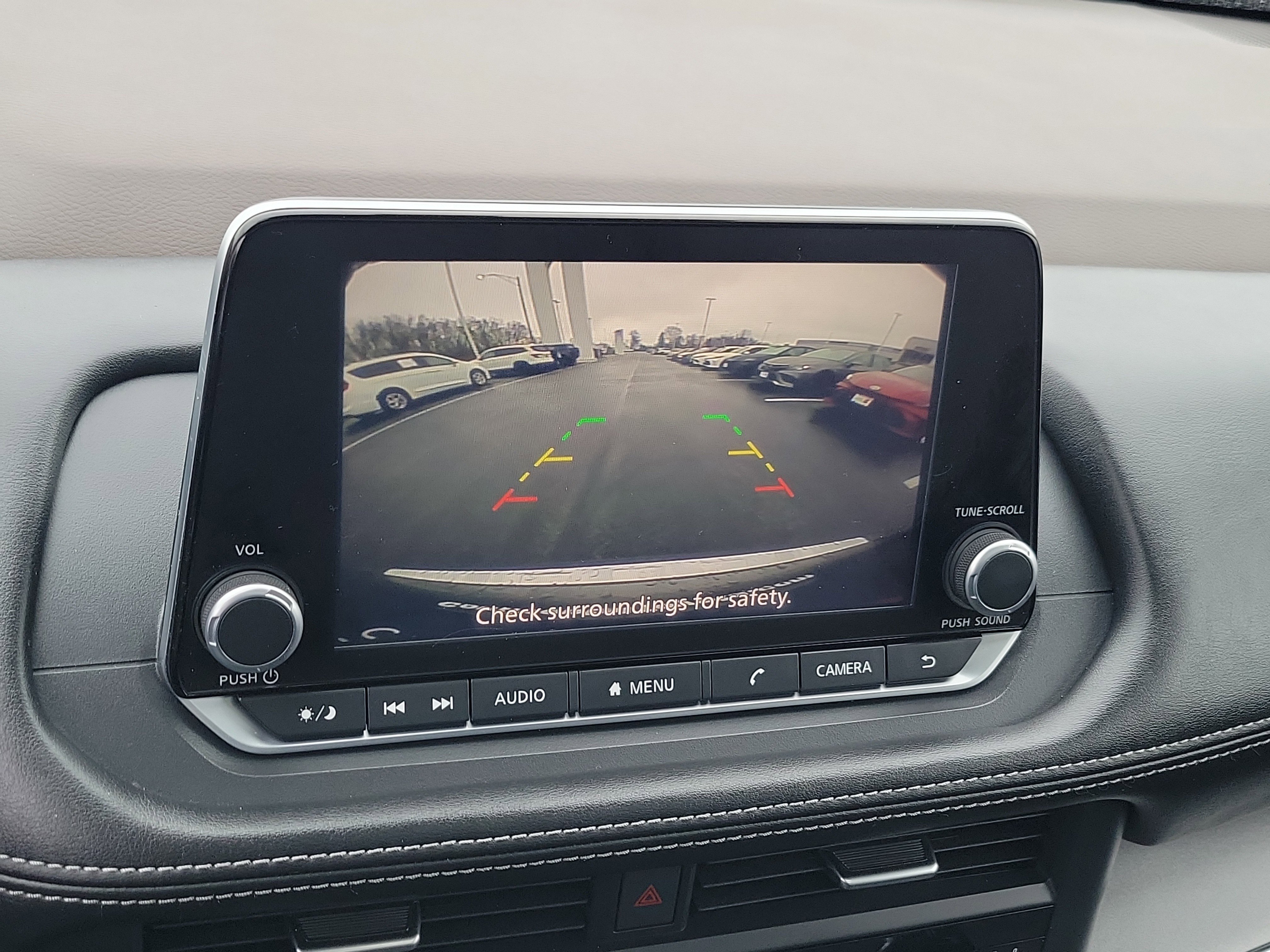 Used 2023 Nissan Rogue SV w/ SV Premium B Package image 26