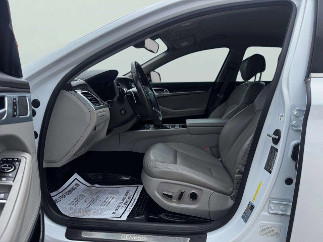 Used 2019 Genesis G80 3.8 image 17