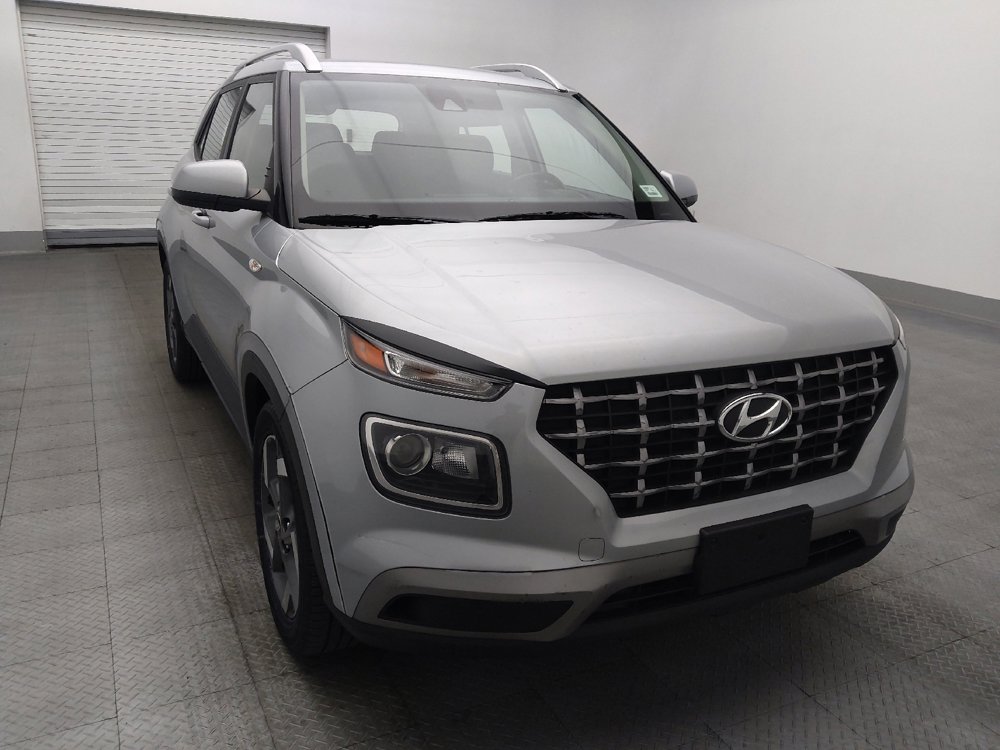 Used 2021 Hyundai Venue SEL w/ Cargo Package image 14