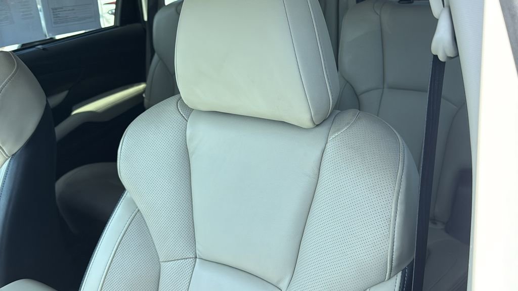 Used 2019 Subaru Ascent Limited w/ Popular Package #2A AWD/4WD image 25