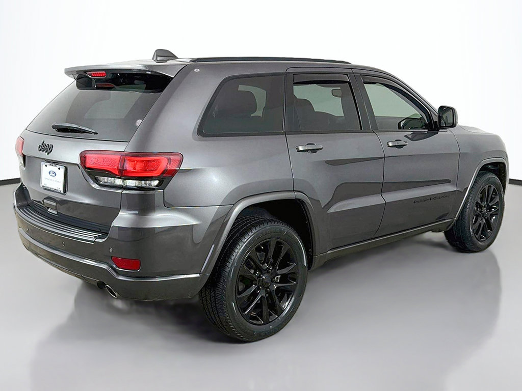 Used 2021 Jeep Grand Cherokee Laredo X AWD/4WD image 13