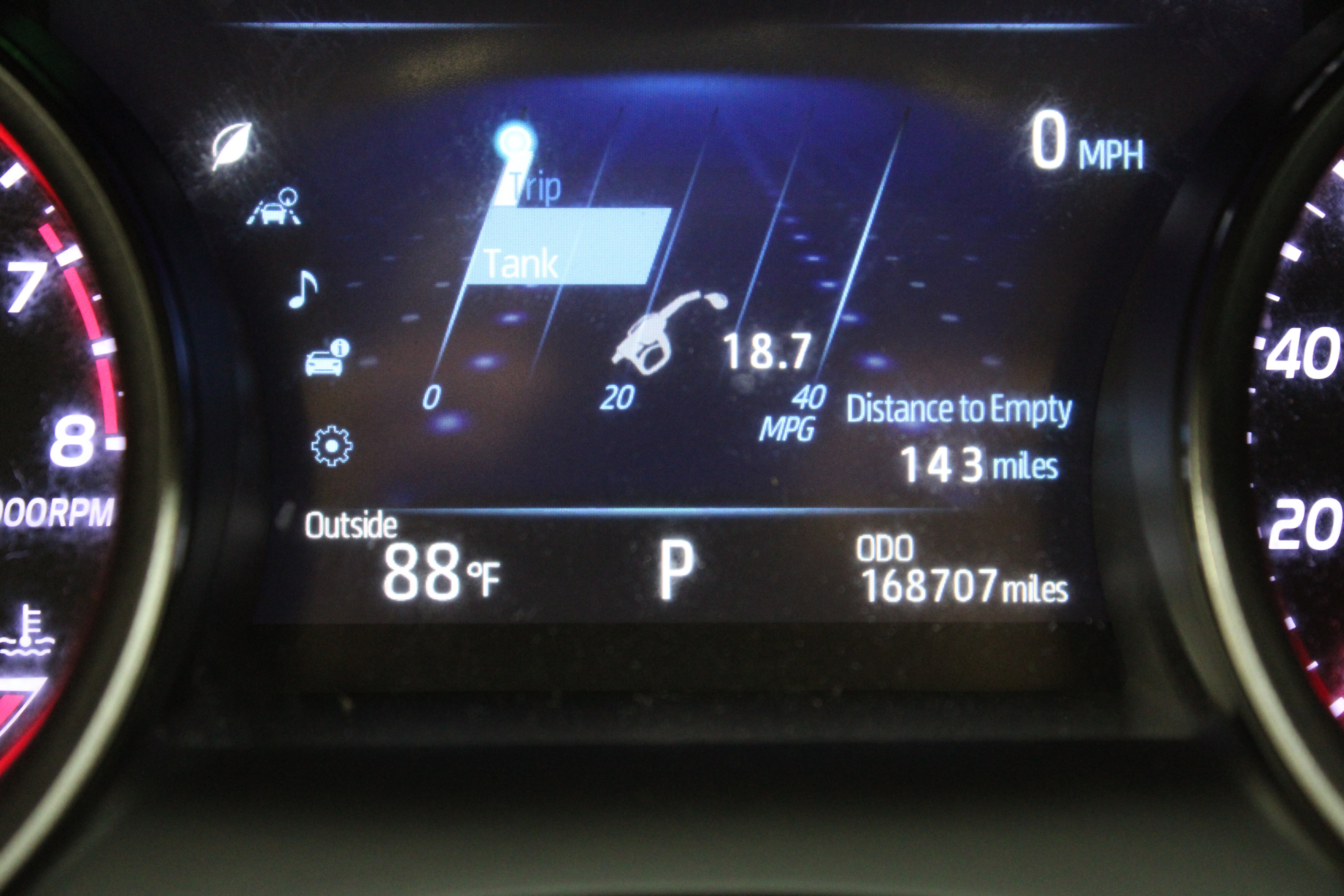 Used 2022 Toyota Camry XSE FWD image 41