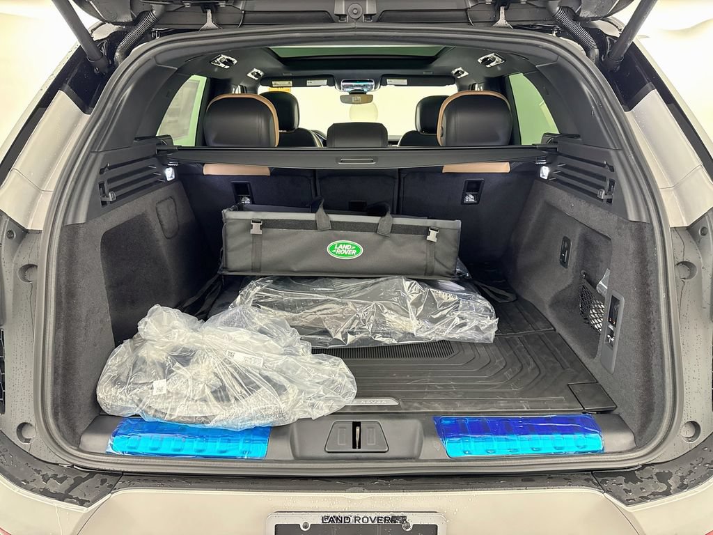 New 2027 Land Rover Range Rover Sport Dynamic SE AWD/4WD image 27