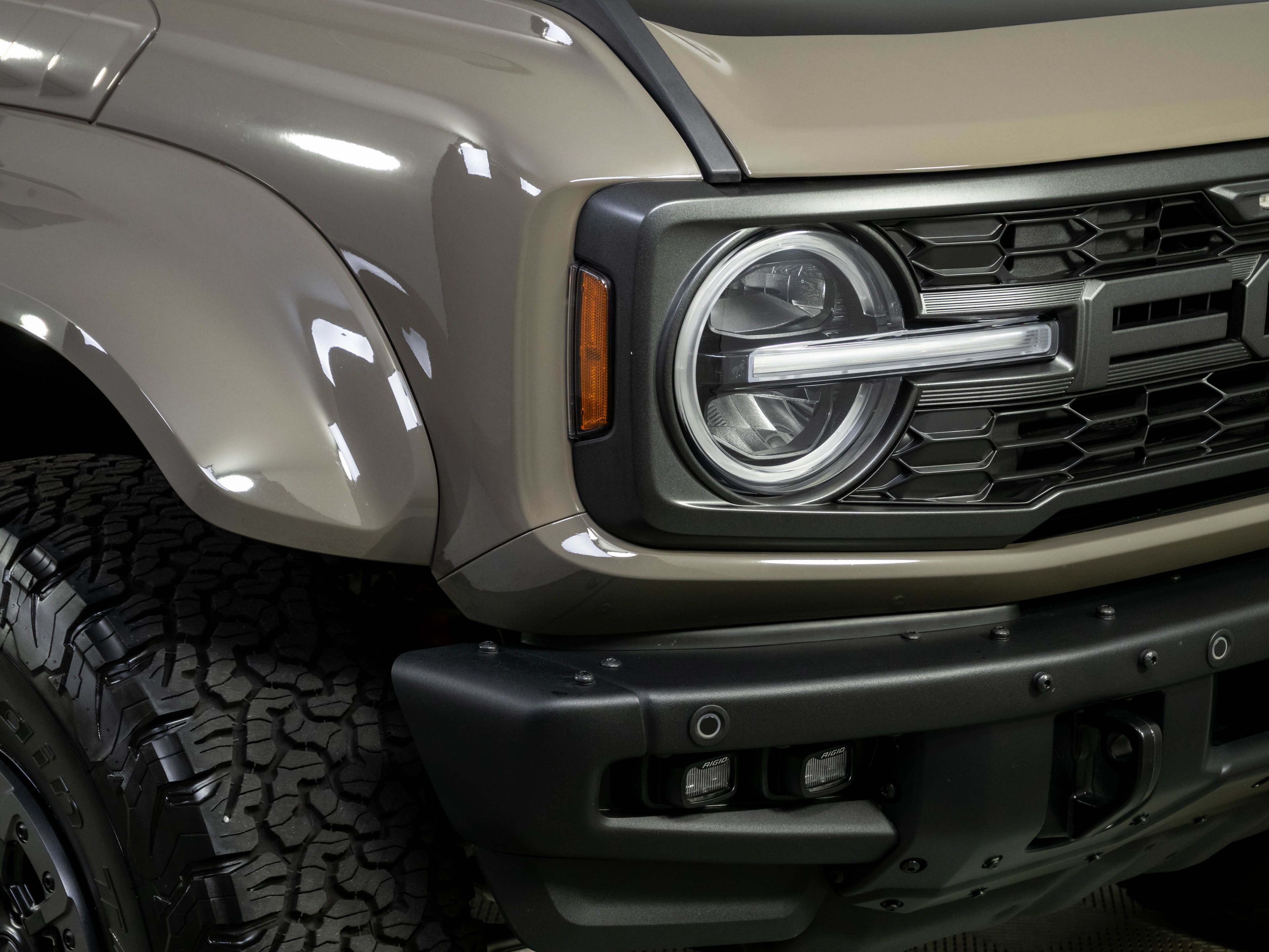Used 2025 Ford Bronco Raptor AWD/4WD image 34