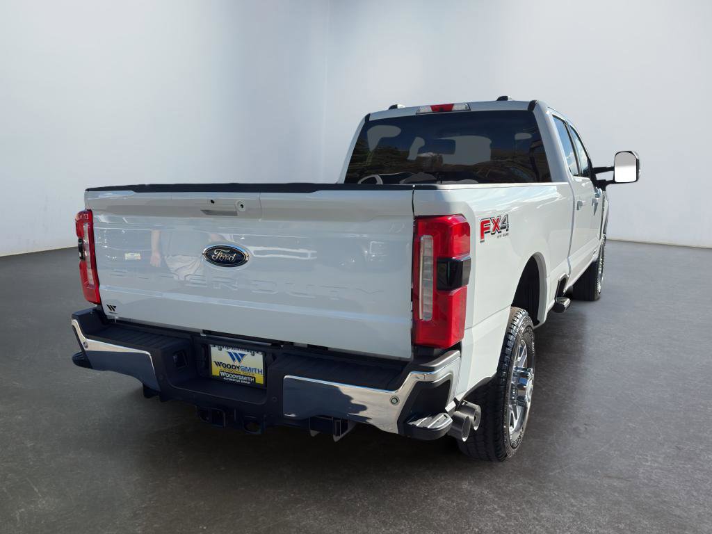 New 2026 Ford F350 Lariat w/ FX4 Off-Road Package image 12