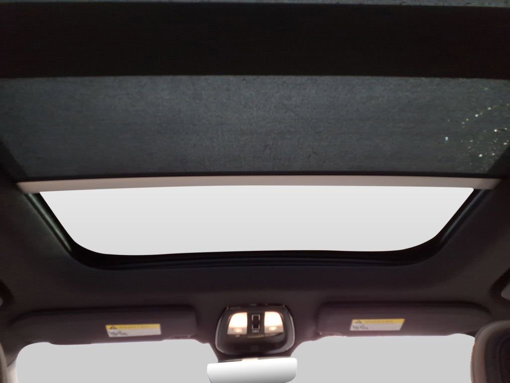 New 2026 Volvo XC90 B6 Plus w/ Protection Package Premier image 10