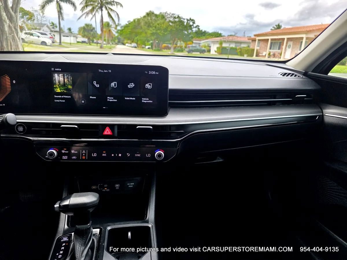 Used 2025 Kia K5 LXS image 28