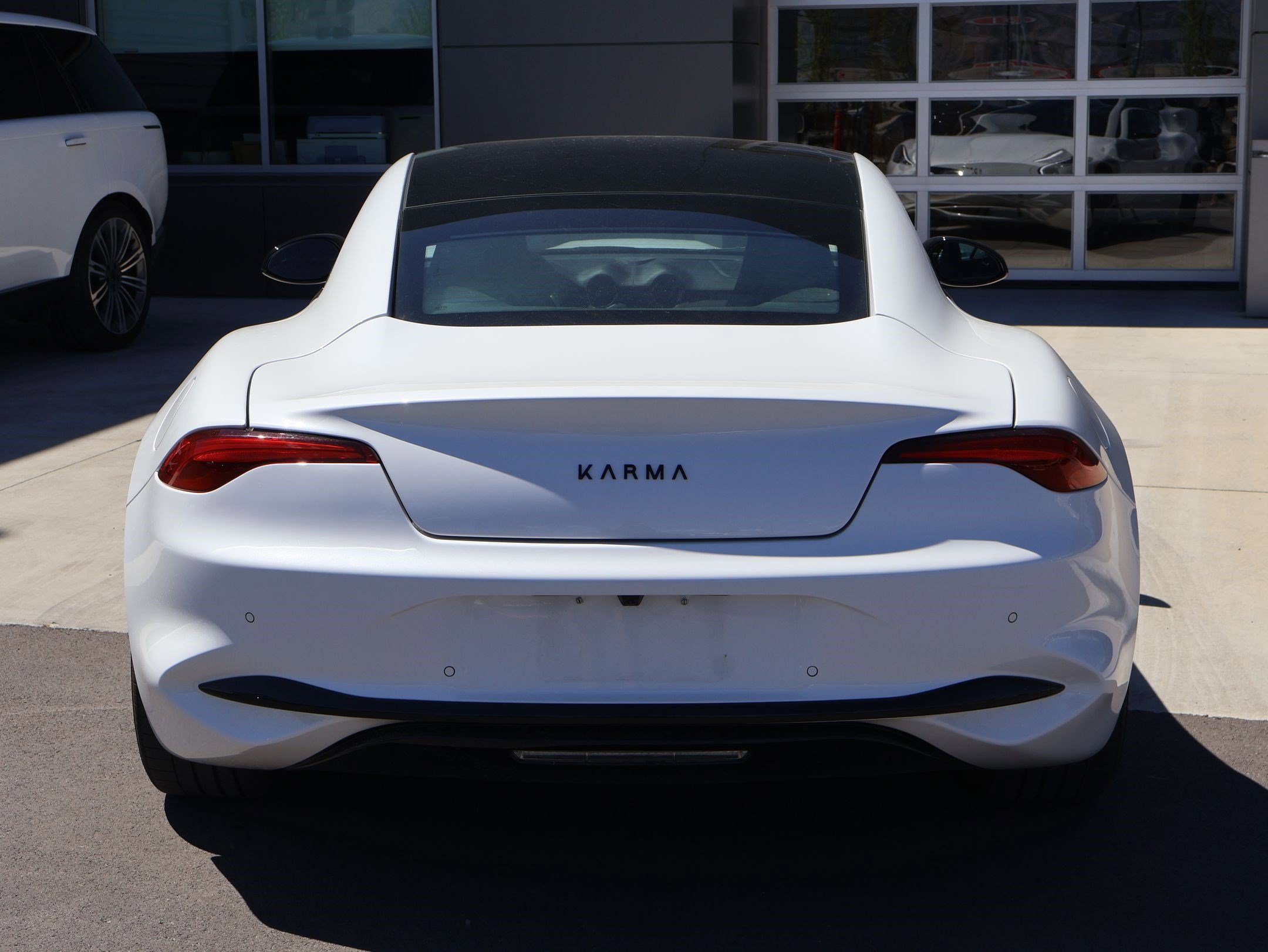 Used 2025 Karma Revero Luxury RWD image 7