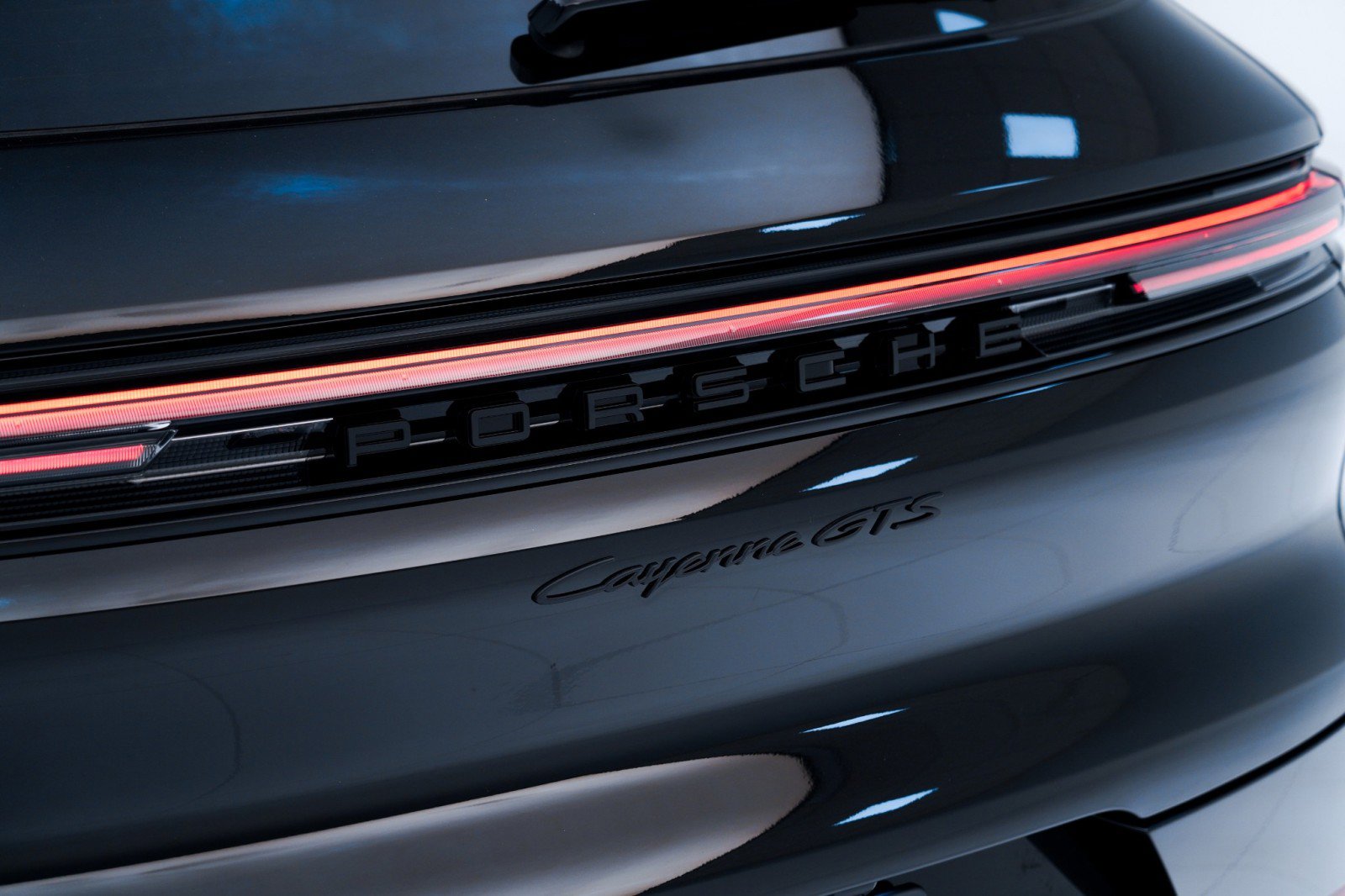 New 2026 Porsche Cayenne GTS image 13