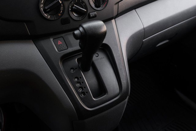 Used 2021 Nissan NV200 S image 24