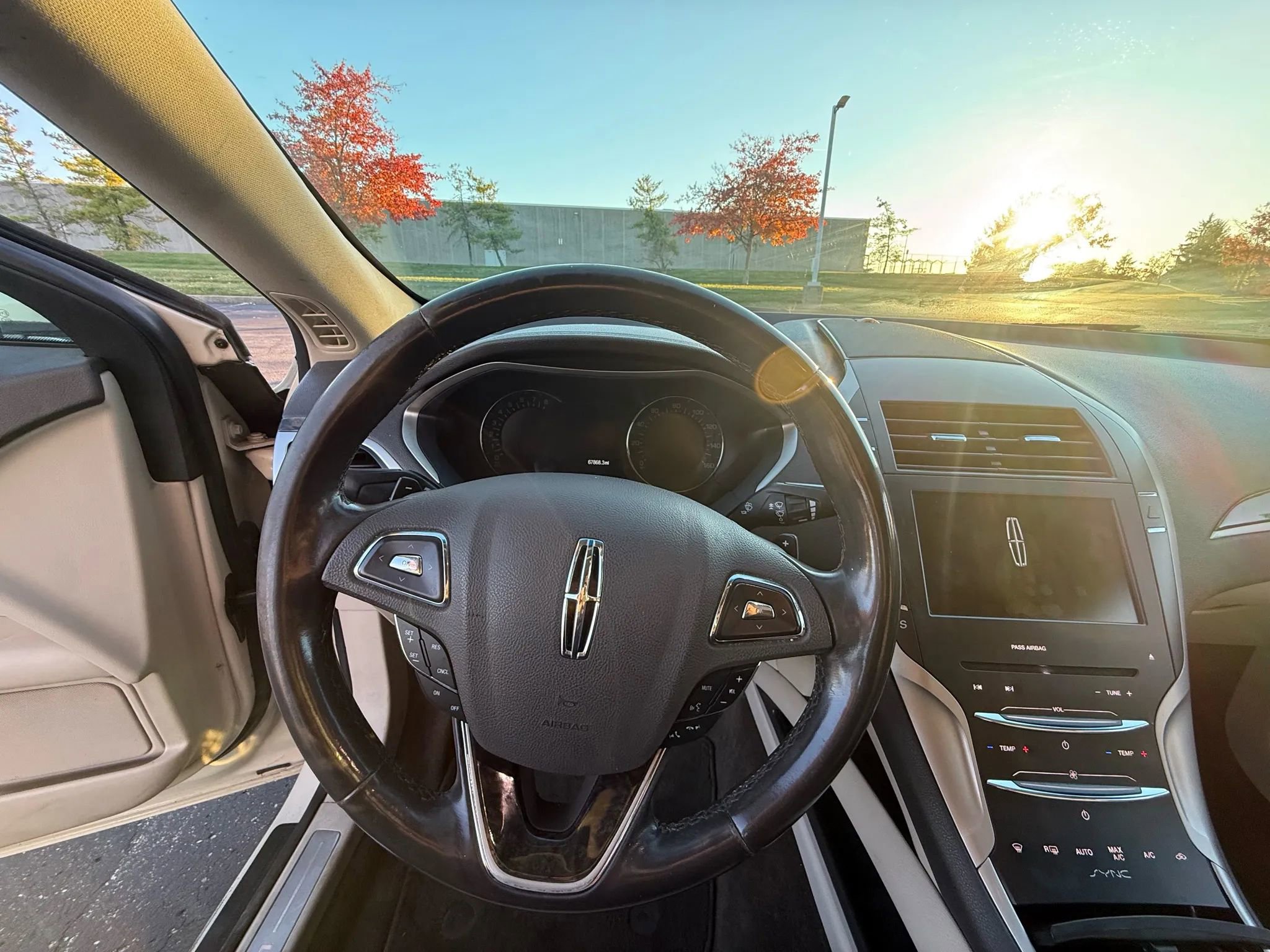 Used 2016 Lincoln MKZ w/ Equipment Group 300A Reserve image 15