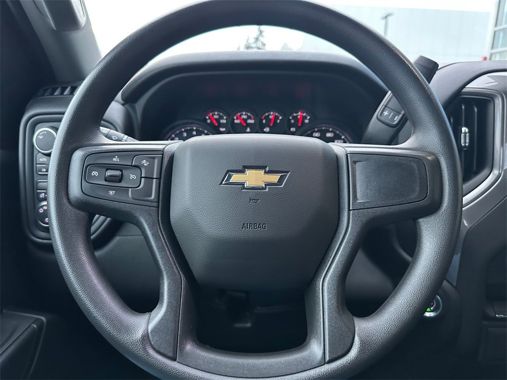 Used 2025 Chevrolet Silverado 1500 W/T w/ Trailering Package image 23