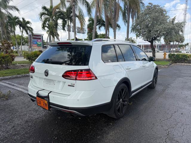 Used 2018 Volkswagen Golf Alltrack SEL AWD/4WD image 6