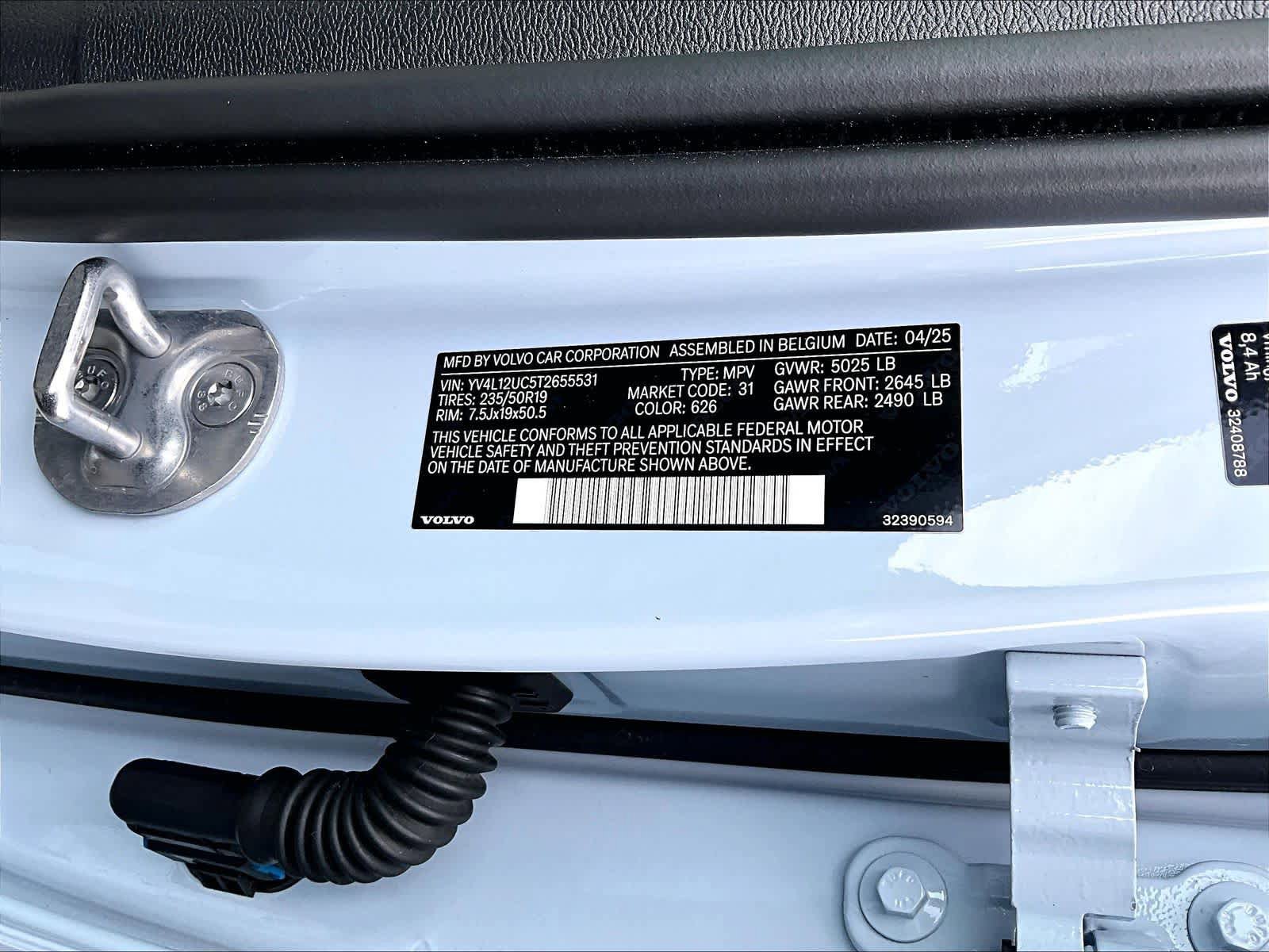 Used 2026 Volvo XC40 B5 Plus w/ Protection Package Premier image 33