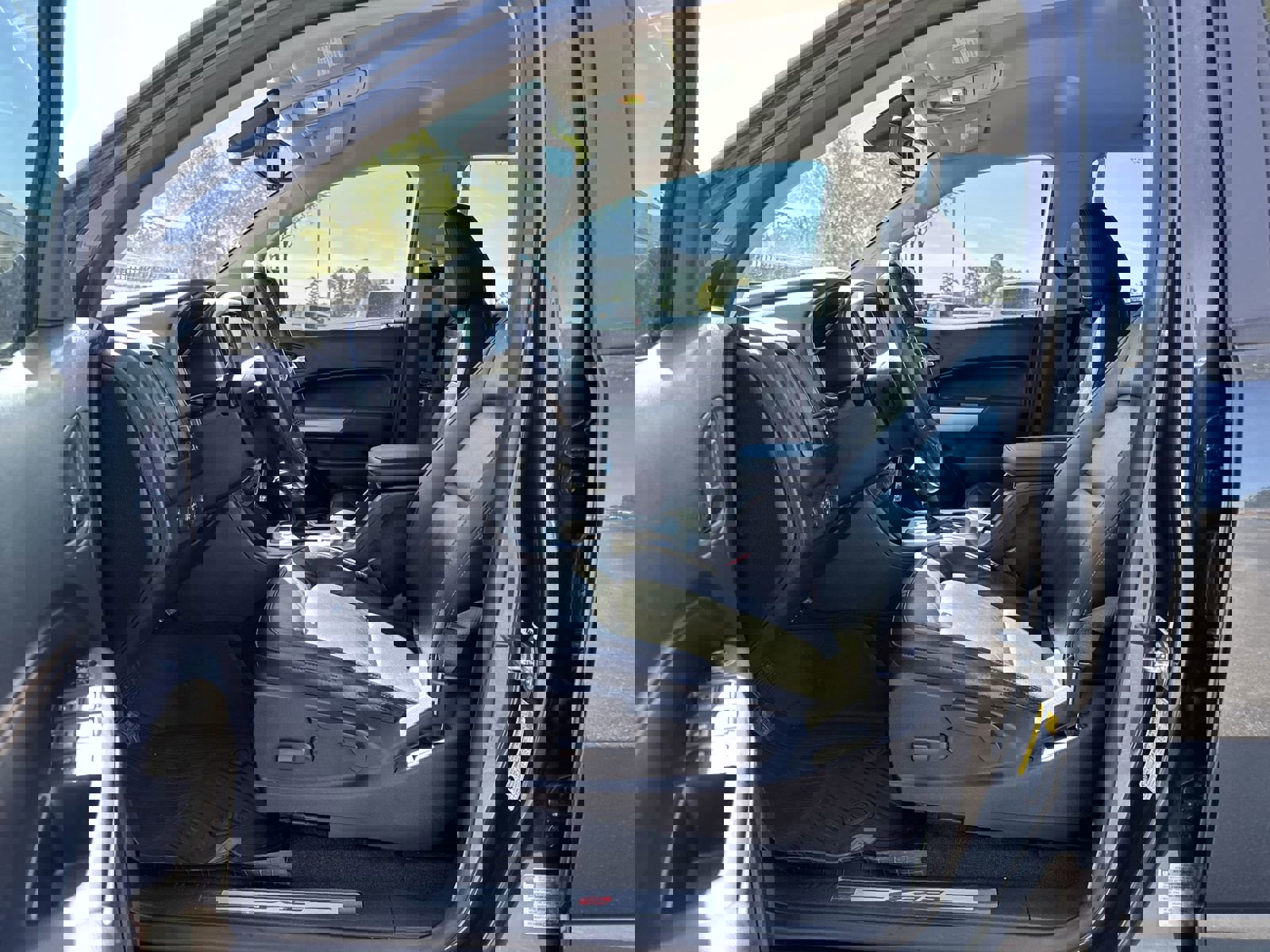 Used 2018 Chevrolet Colorado ZR2 AWD/4WD image 16