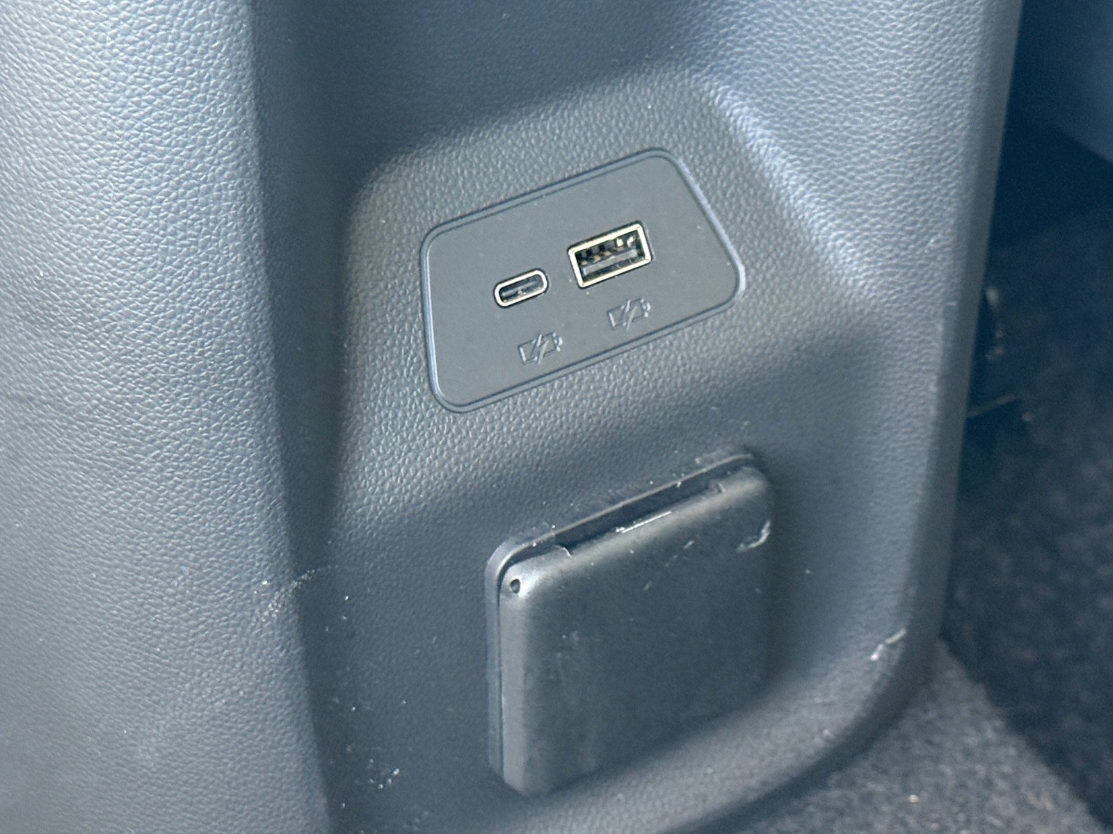 Used 2024 Buick Envision Avenir image 27