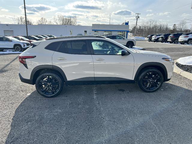 New 2026 Chevrolet Trax ACTIV w/ Sunroof Package image 7