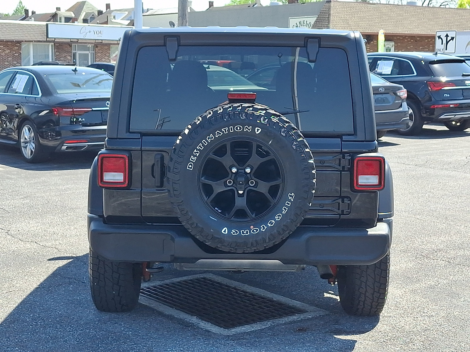 Used 2021 Jeep Wrangler Unlimited Sport AWD/4WD image 5