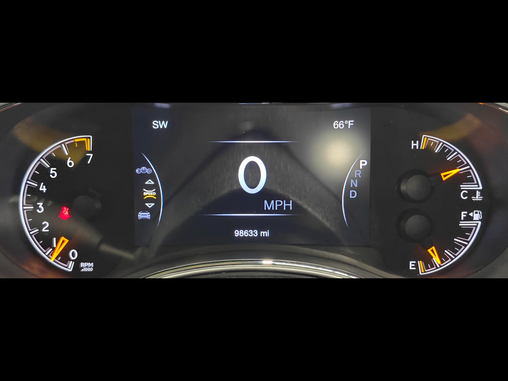 Used 2019 Jeep Grand Cherokee Altitude AWD/4WD image 62