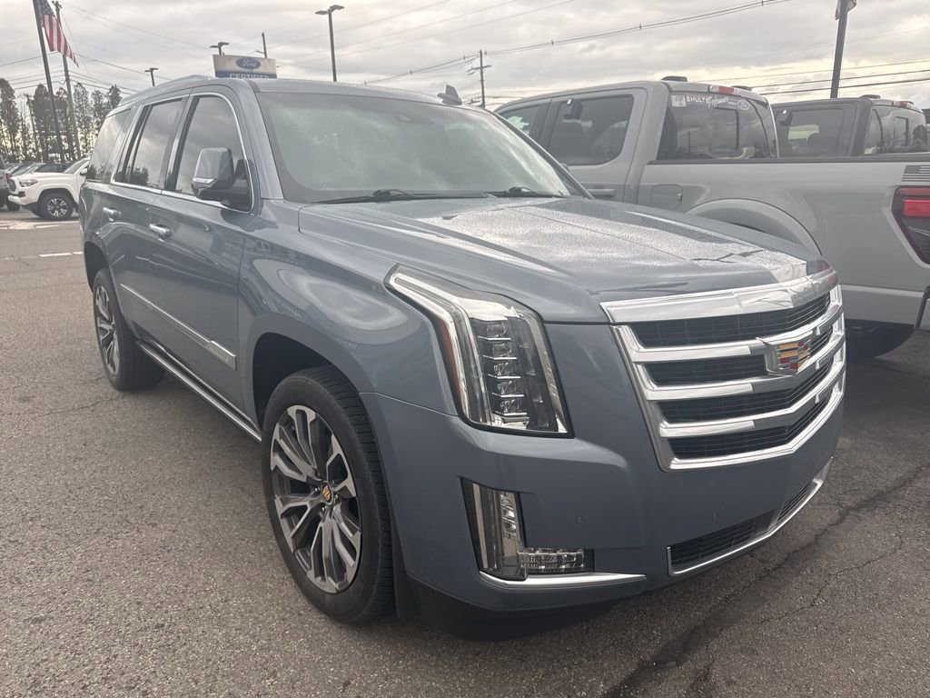 Used 2015 Cadillac Escalade Premium AWD/4WD image 4