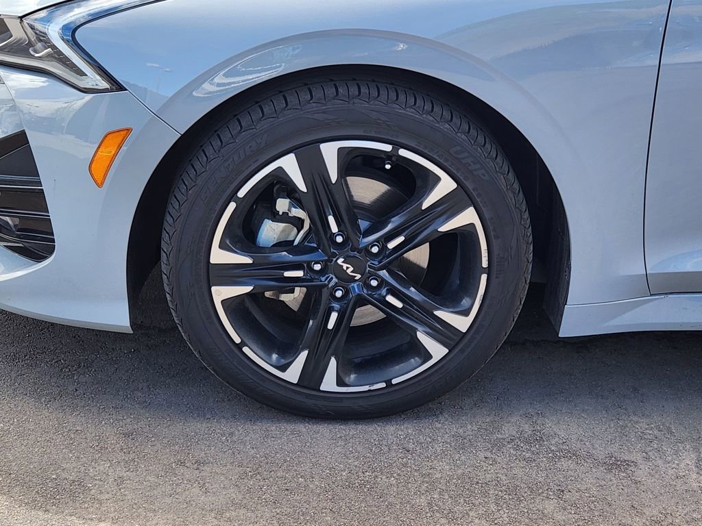 Used 2023 Kia K5 GT-Line AWD/4WD image 14