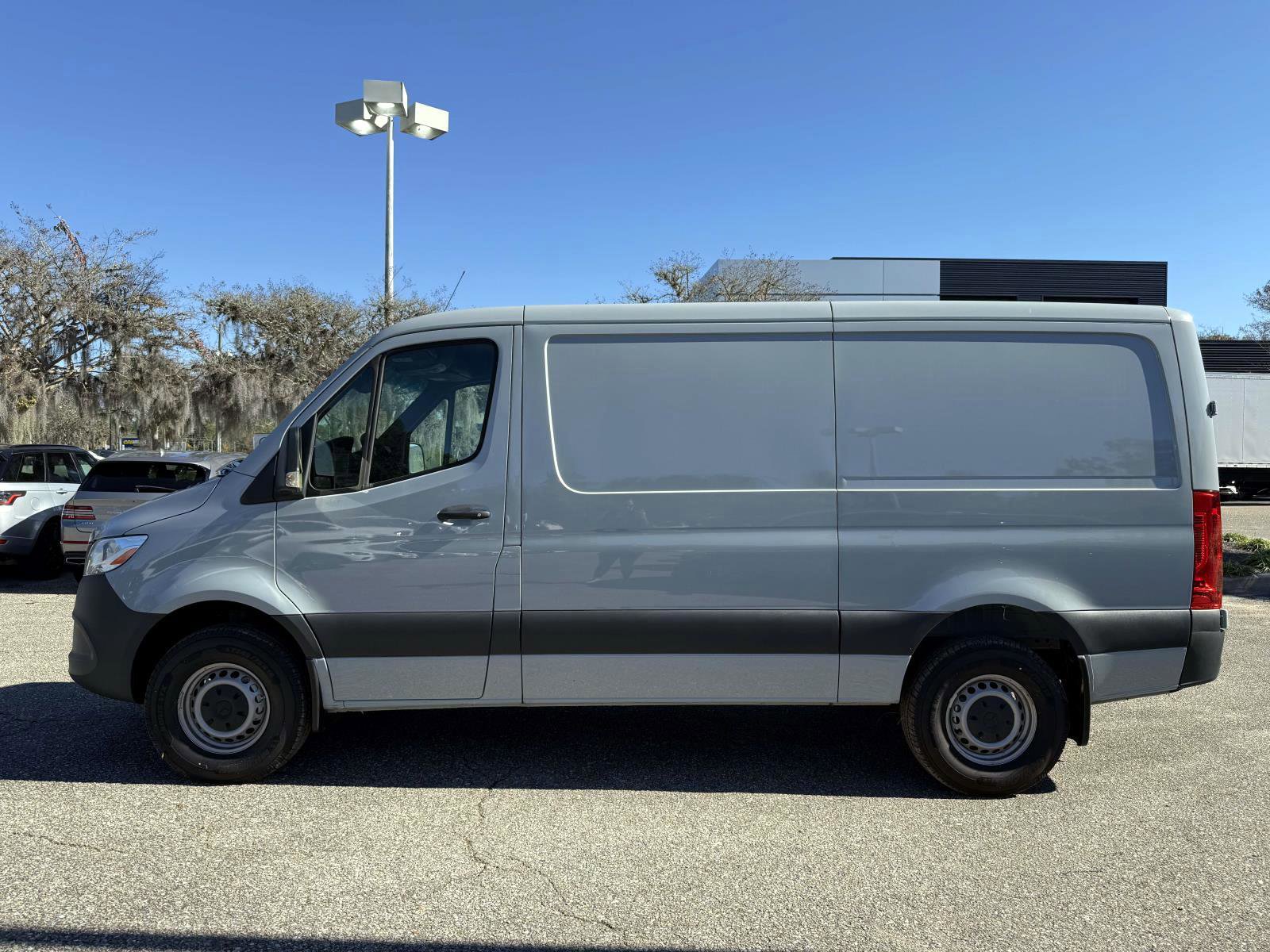 Used 2024 Mercedes-Benz Sprinter 144 Cargo image 8