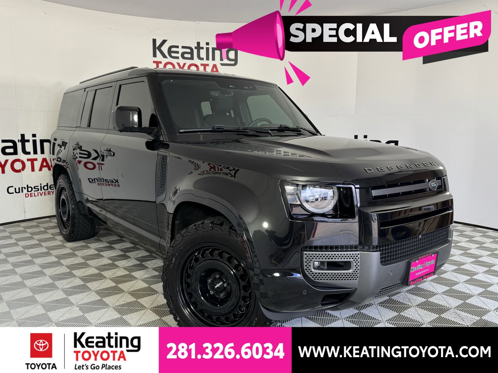 Used 2024 Land Rover Defender 130 Outbound AWD/4WD image 2