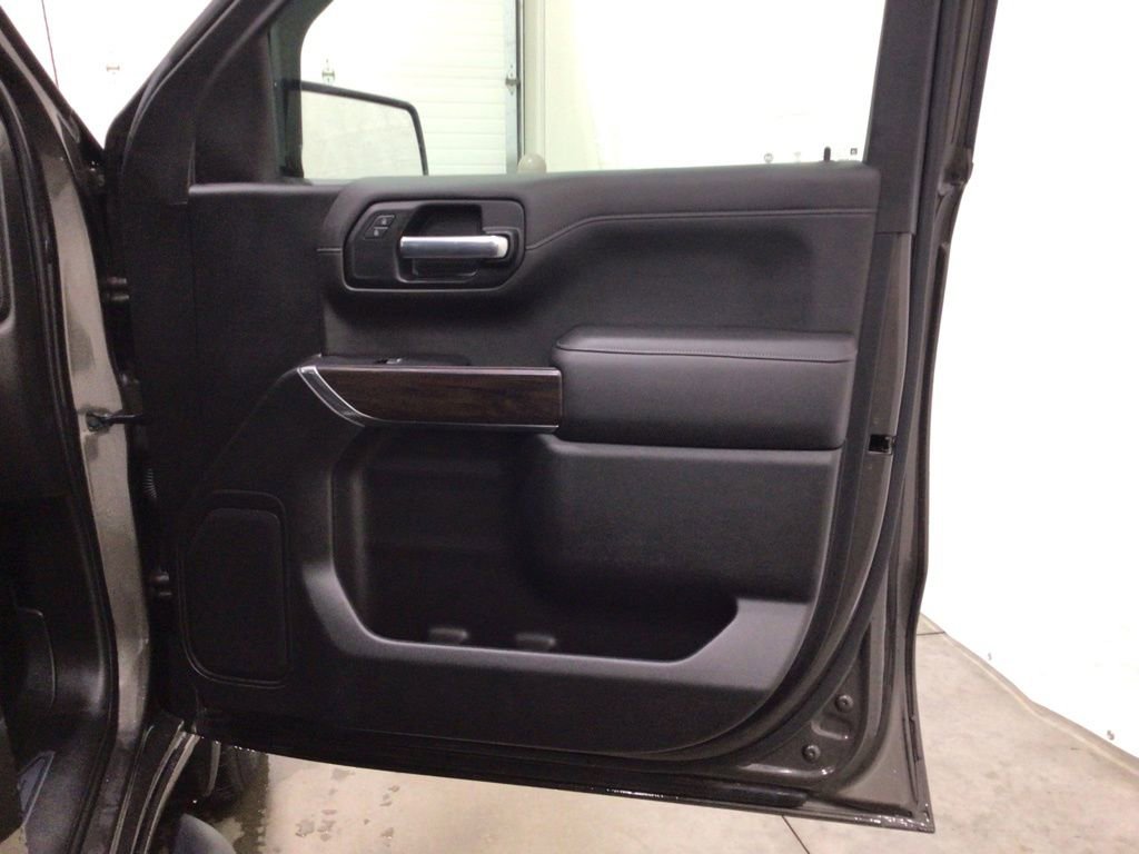 Used 2019 GMC Sierra 1500 SLT w/ SLT Convenience Package image 33