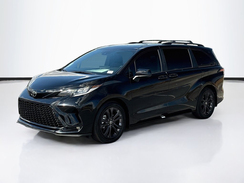 New 2026 Toyota Sienna XSE FWD image 1