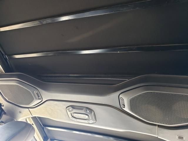 Used 2019 Jeep Wrangler Unlimited Sahara w/ Cold Weather Group image 17