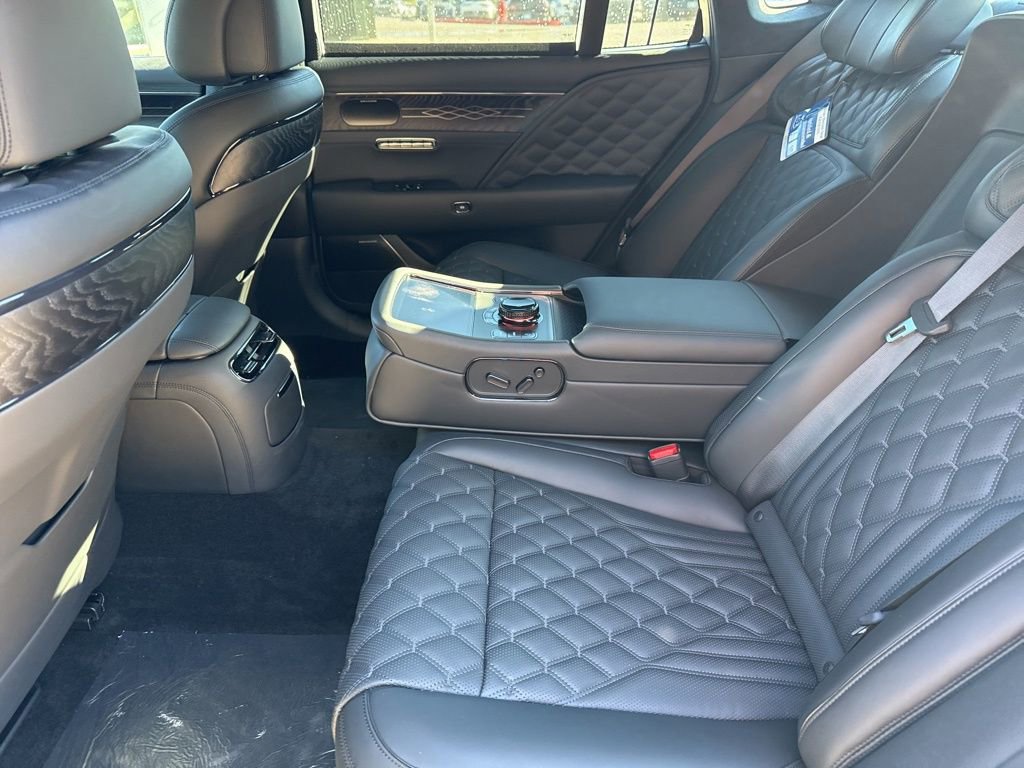 New 2026 Genesis G90 3.5T Prestige image 13