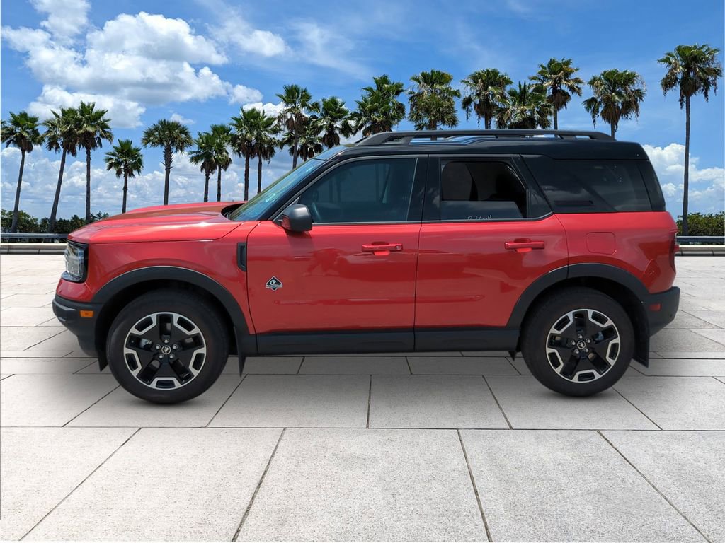 Used 2024 Ford Bronco Sport Outer Banks image 4