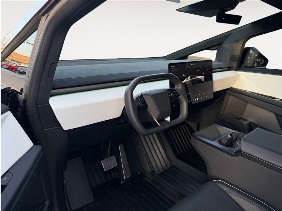 Used 2024 Tesla Cybertruck Cyberbeast image 10