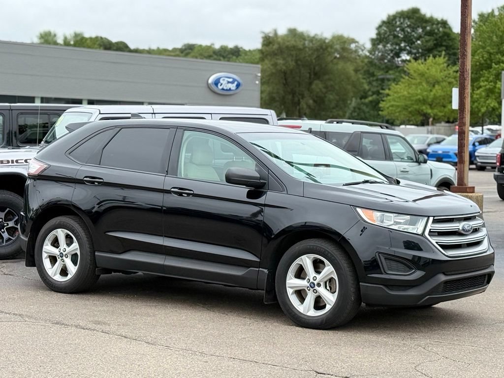 Used 2016 Ford Edge SE AWD/4WD image 26
