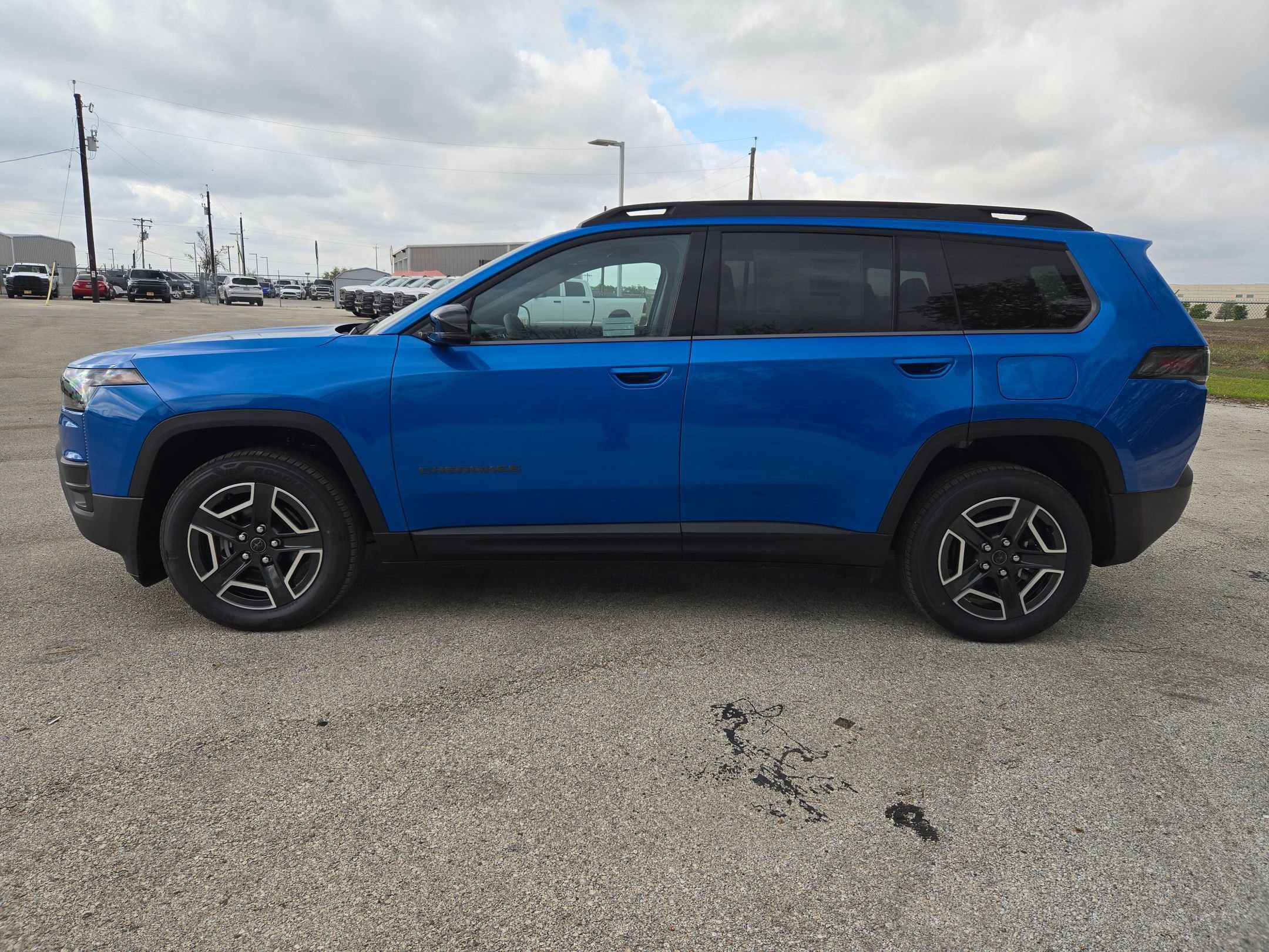 New 2026 Jeep Cherokee Limited AWD/4WD image 6